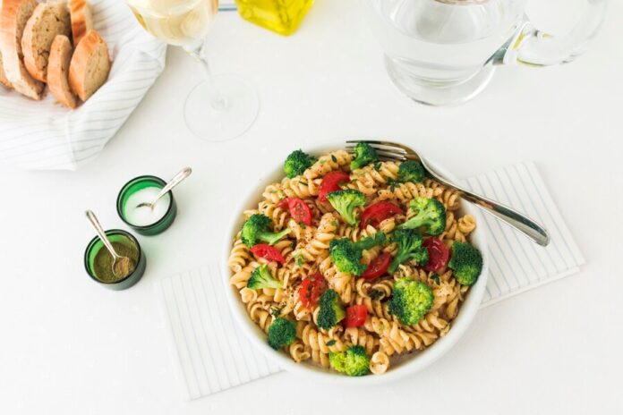 Discover Guilt-Free Dining with Low Calorie Pasta Bowls